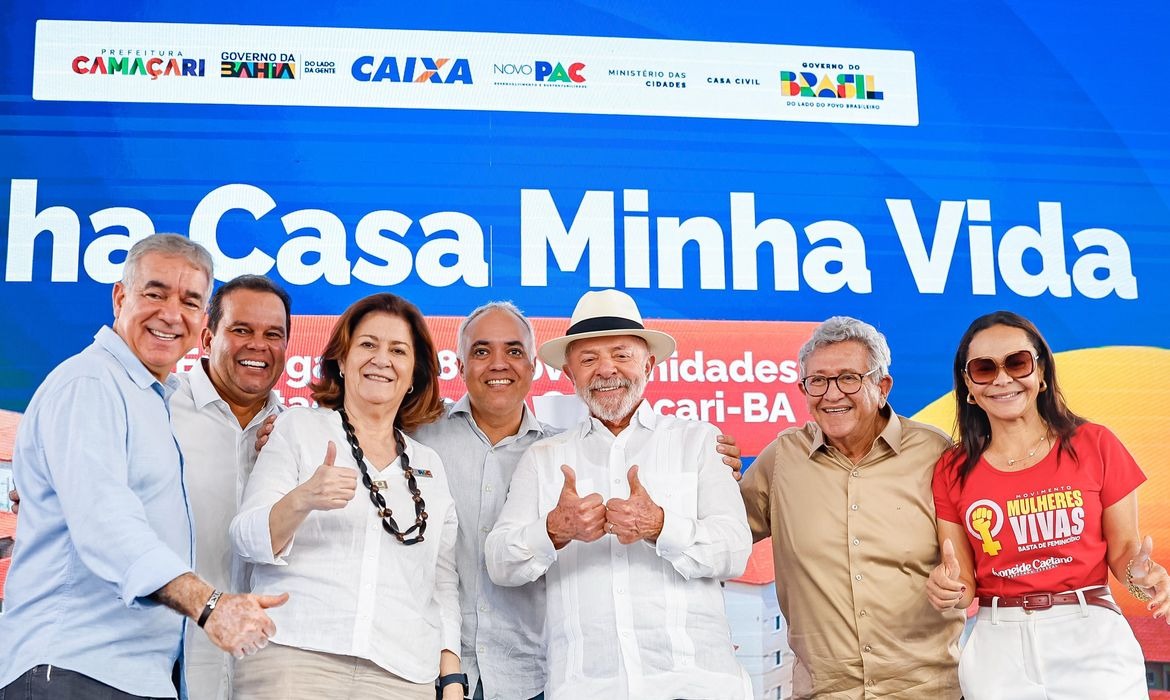 Uso de IA nas eleições preocupa Lula, que sugere restrições