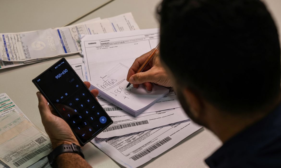 Novo Desenrola Brasil avança e já renegocia R$ 820 milhões em dívidas