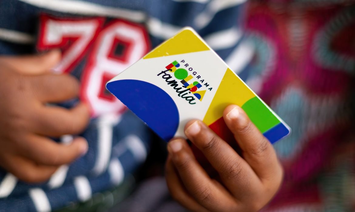 Novo aplicativo do Bolsa Família permite consultar bloqueios e pendências