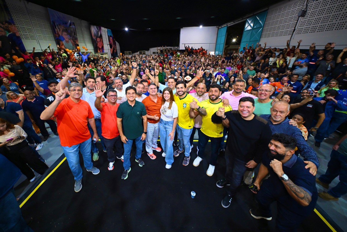 David Almeida amplia articulação política com grande encontro em Manaus