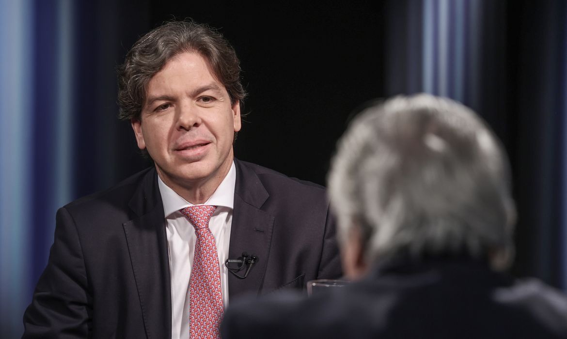 TV 3.0: ministro das Comunicações fala sobre futuro da televisão no programa de Datena