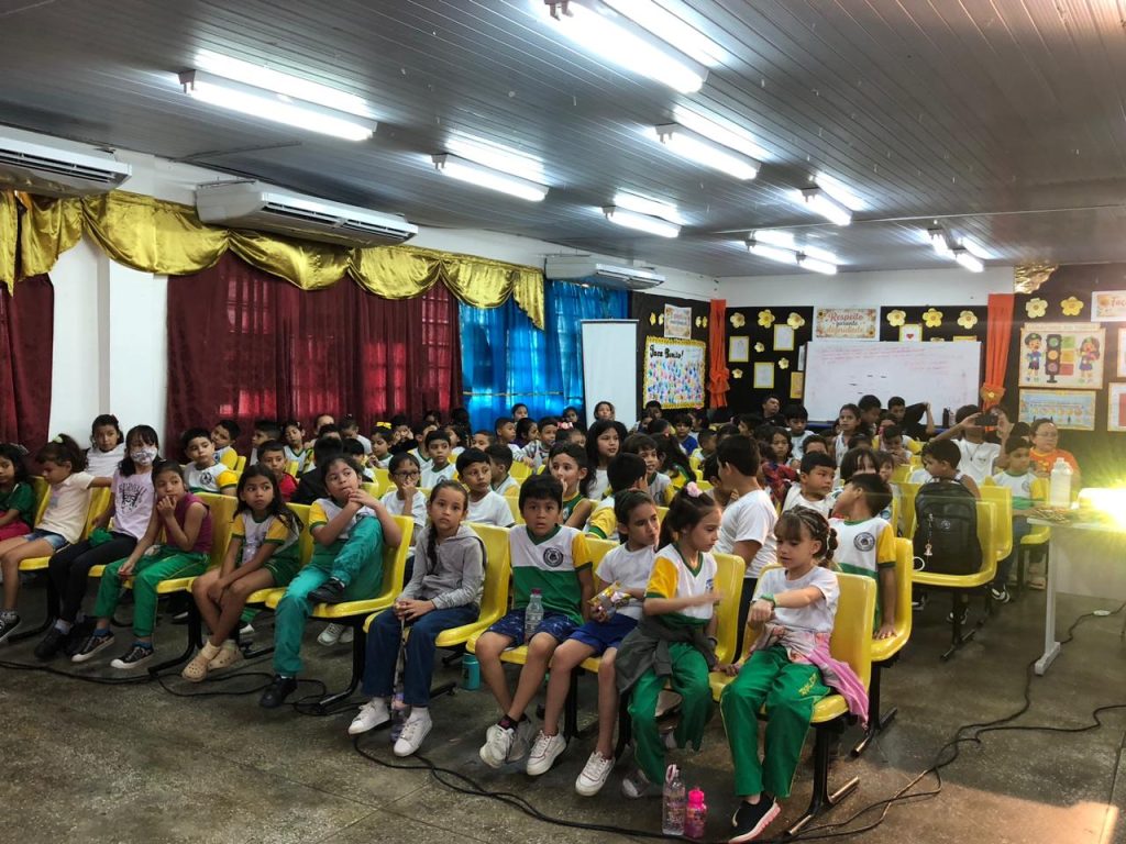WhatsApp-Image-2026-05-19-at-15.26.04-1024x768 Prefeitura de Manaus promove teatro educativo contra abuso infantojuvenil