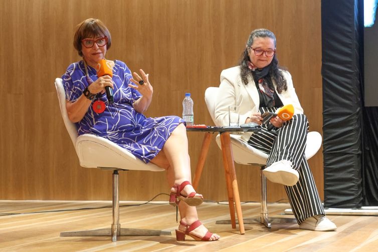 Evento debate inovação, memória e futuro da mídia sonora
