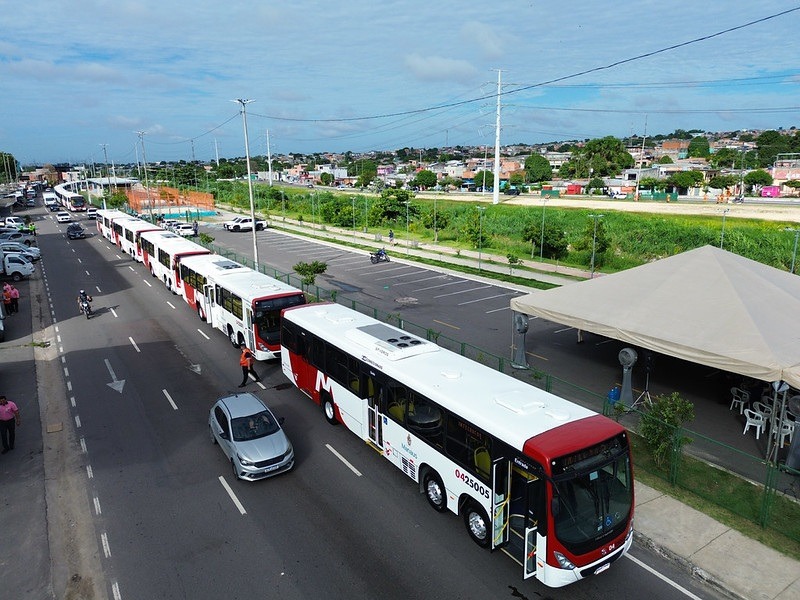 TRT-11 fixa regras para funcionamento de ônibus durante paralisação