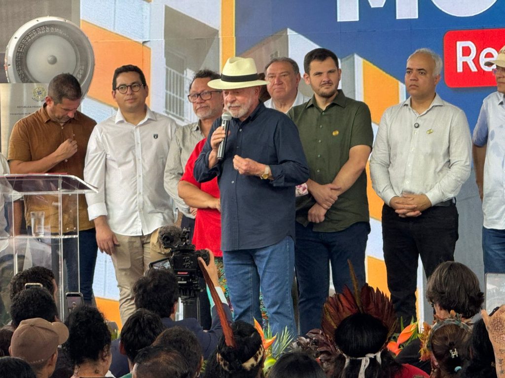 Debate sobre BR-319 envolve desenvolvimento e preservação