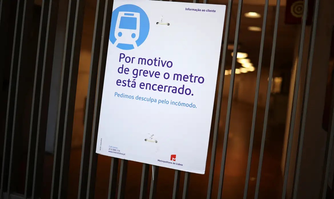 Debate sobre trabalho divide Portugal