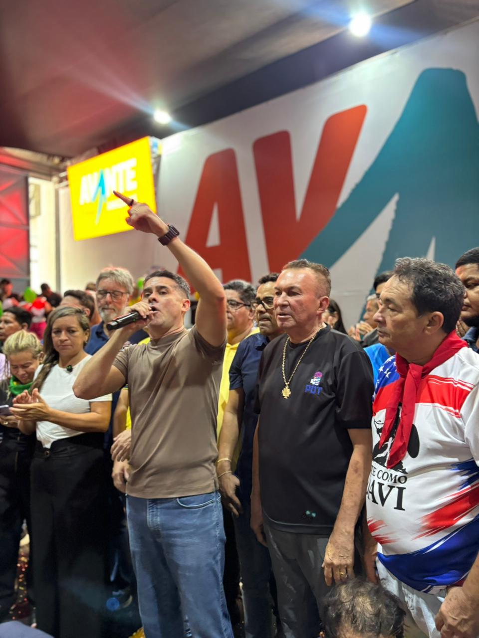 Ato do PDT impulsiona cenário político em Manaus