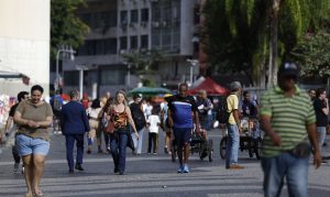 Diferença salarial persiste apesar de nova legislação