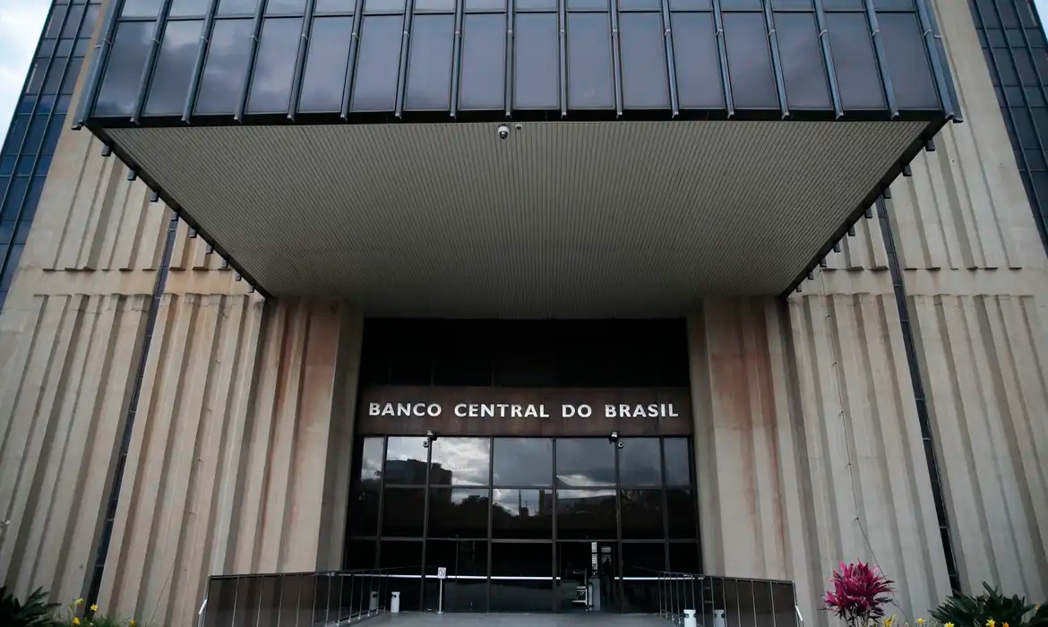 Saída de investimentos em carteira soma US$ 5,2 bilhões em maio