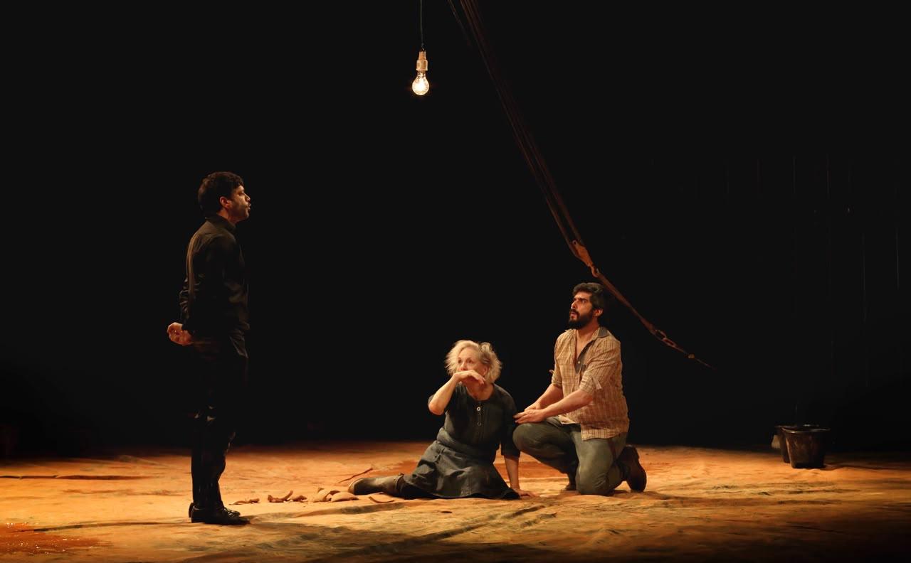 Mostra de Teatro Águas de Manaus transforma espaços públicos da cidade em palco