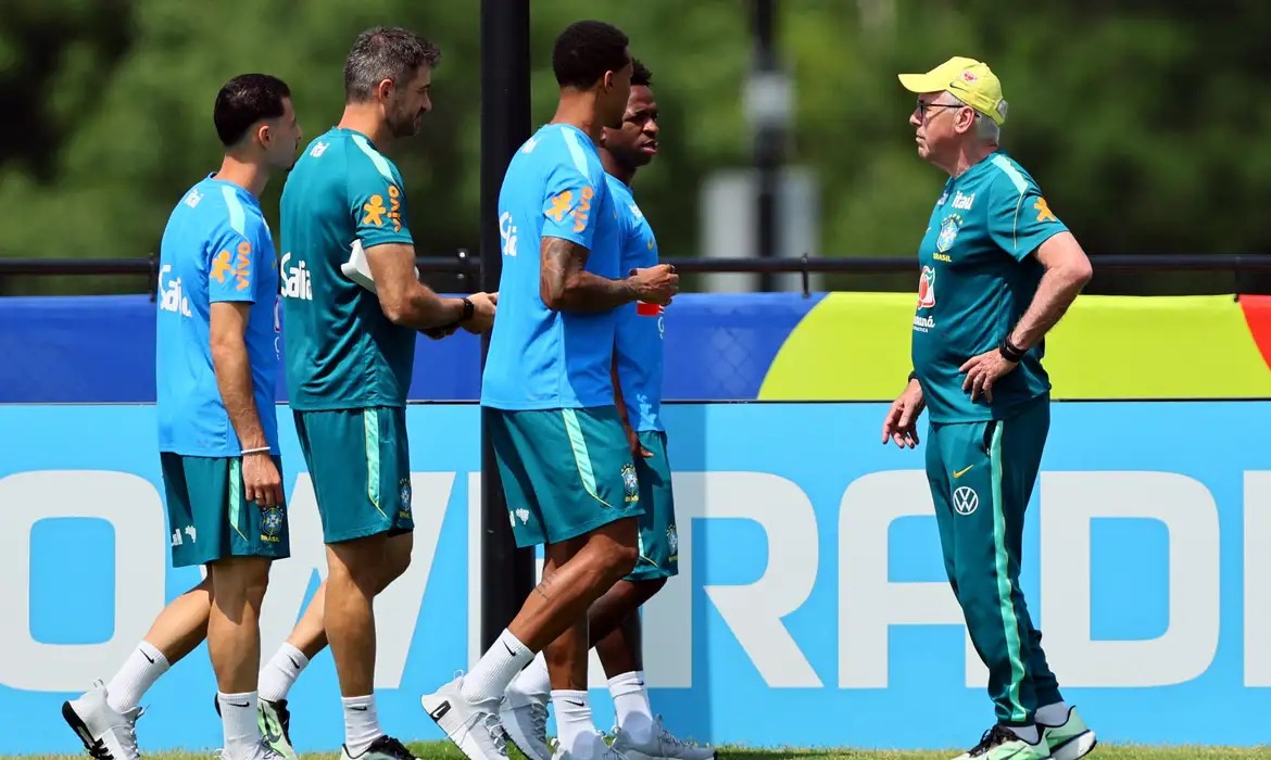 Seleção Brasileira chega embalada para oitavas após vitória sobre o Japão