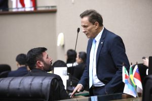 Adjuto Afonso é eleito presidente da Assembleia Legislativa do Amazonas