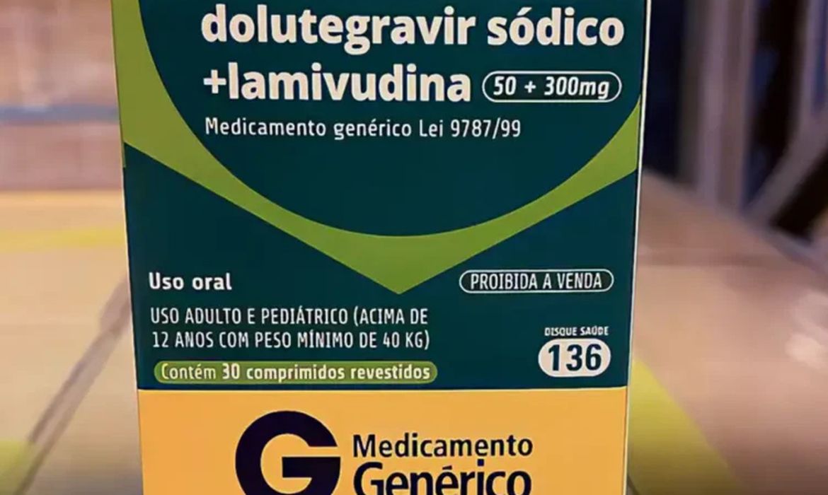 SUS amplia autonomia na produção de medicamentos estratégicos contra o HIV