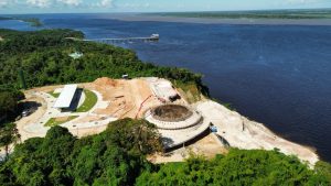 Novo parque de Manaus integra arquitetura, turismo e patrimônio natural da Amazônia