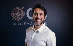 Programa do Holofote Play analisa perspectivas para as Eleições 2026 no Brasil