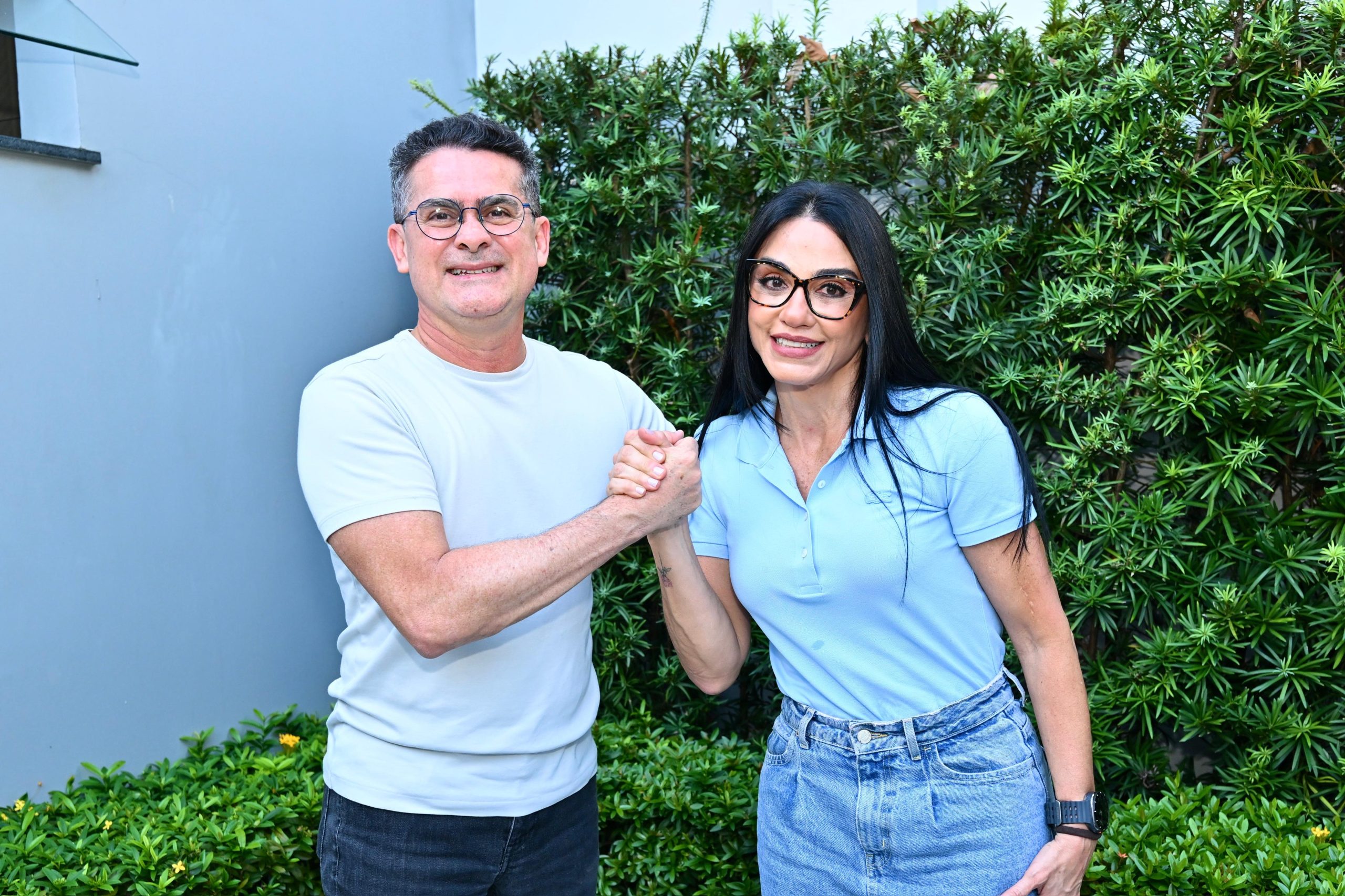 David Almeida anuncia vice e destaca experiência de Shádia Fraxe na saúde pública