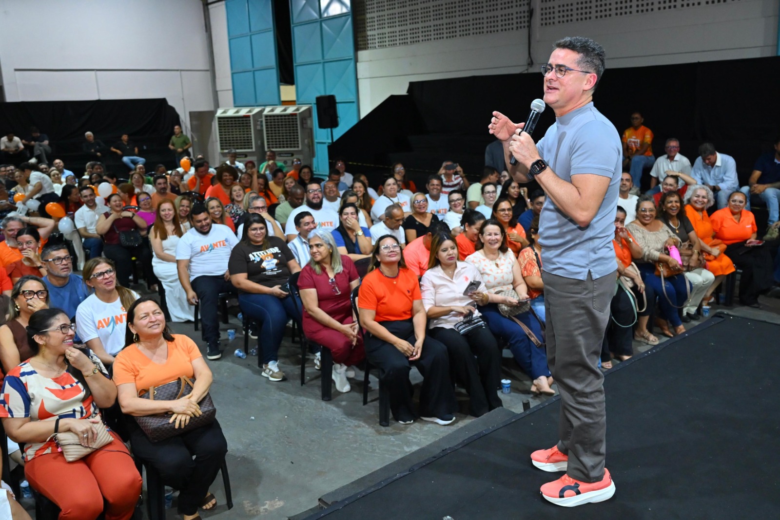 David Almeida defende valorização dos profissionais de saúde e promete zerar fila do Sisreg no Amazonas