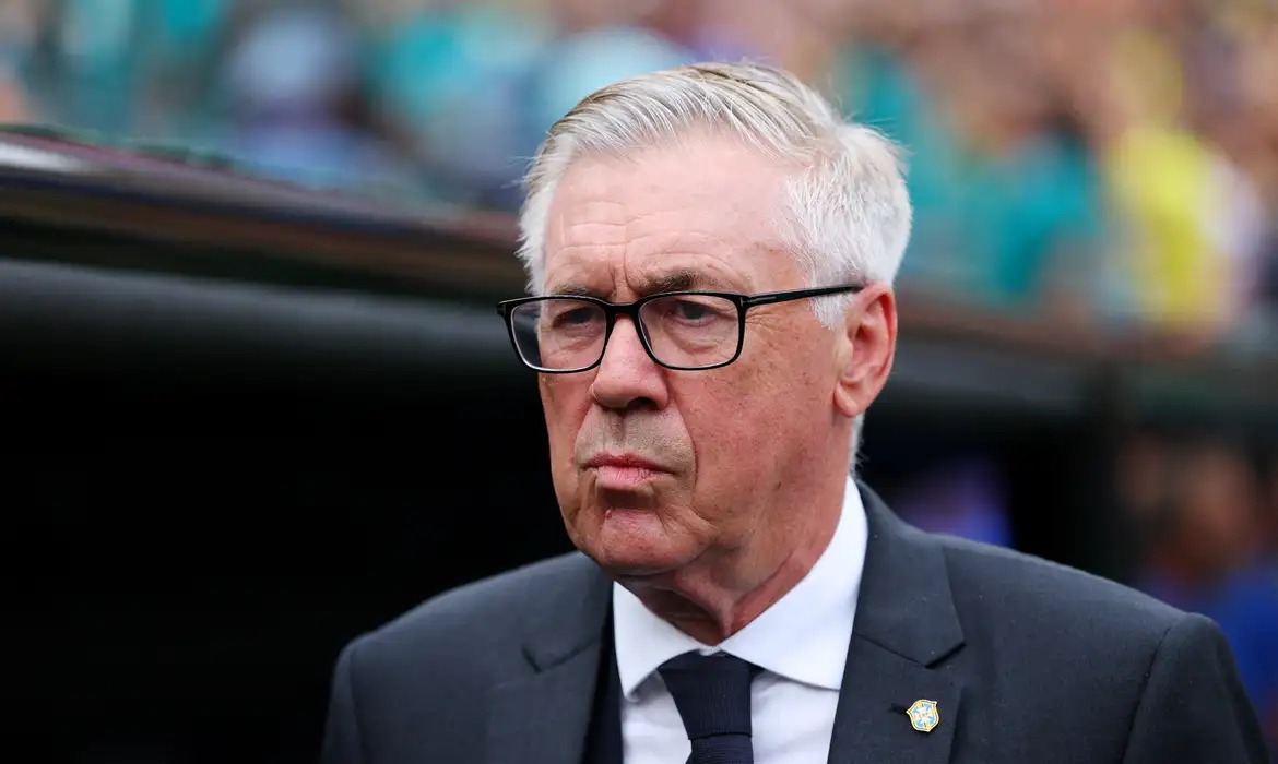 Ancelotti prepara reformulação da Seleção Brasileira com foco em novos talentos