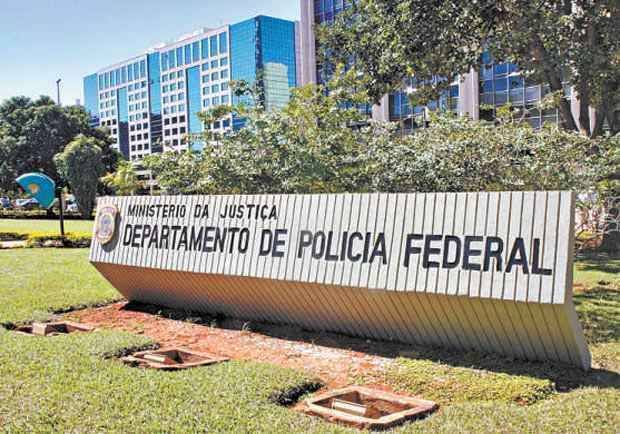 PF avança em investigação sobre intimidação de jornalistas no Caso Master