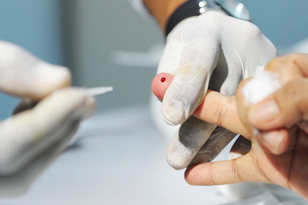 Pré-natal e vacinação impulsionam combate à transmissão vertical da hepatite B