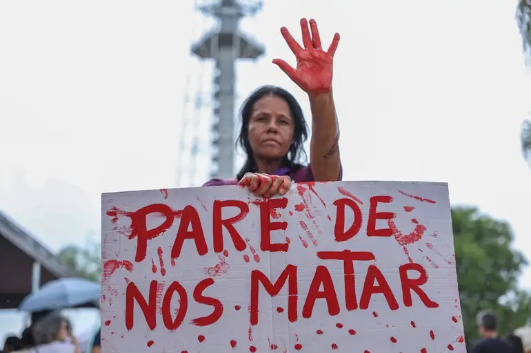 Dias de futebol registram alta de ameaças contra mulheres