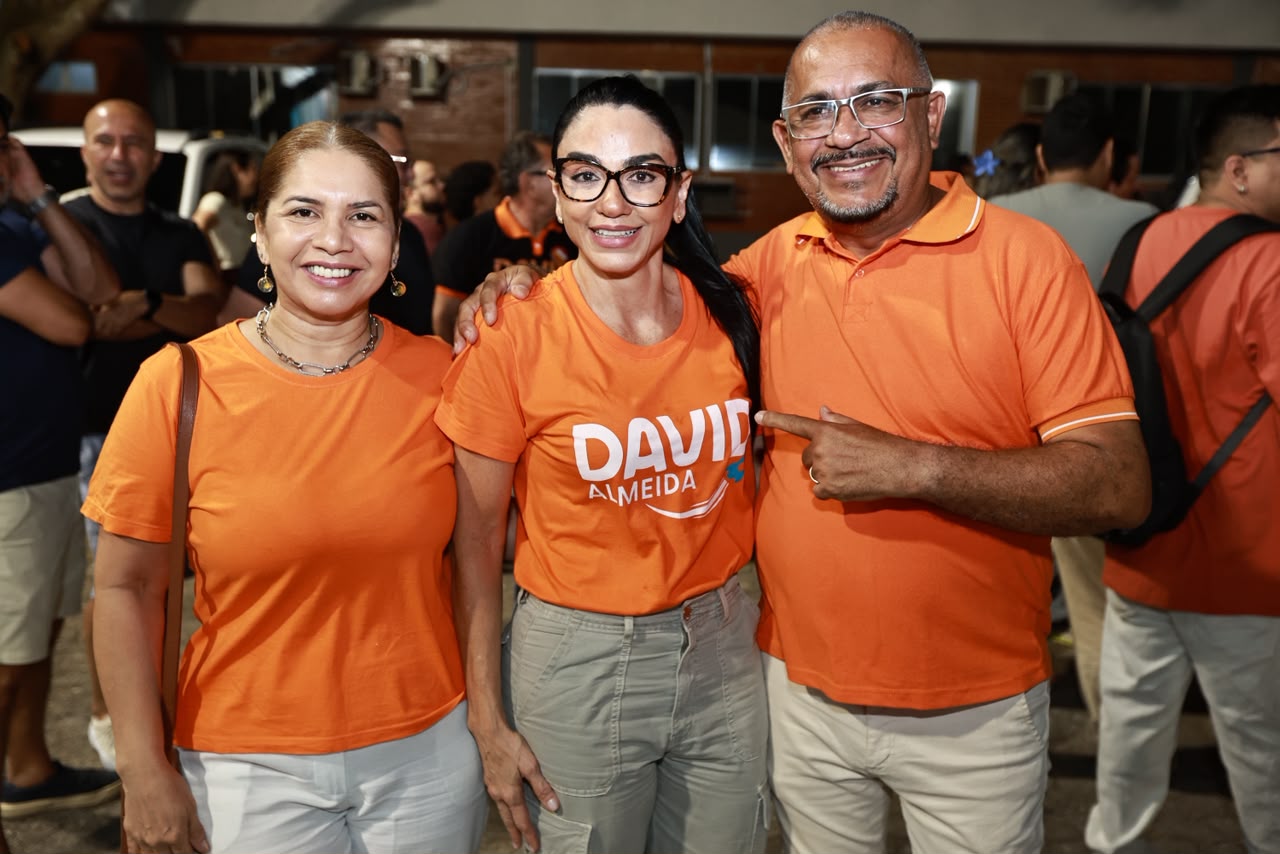 Primeiro adesivaço reúne chapa do Avante em Manaus