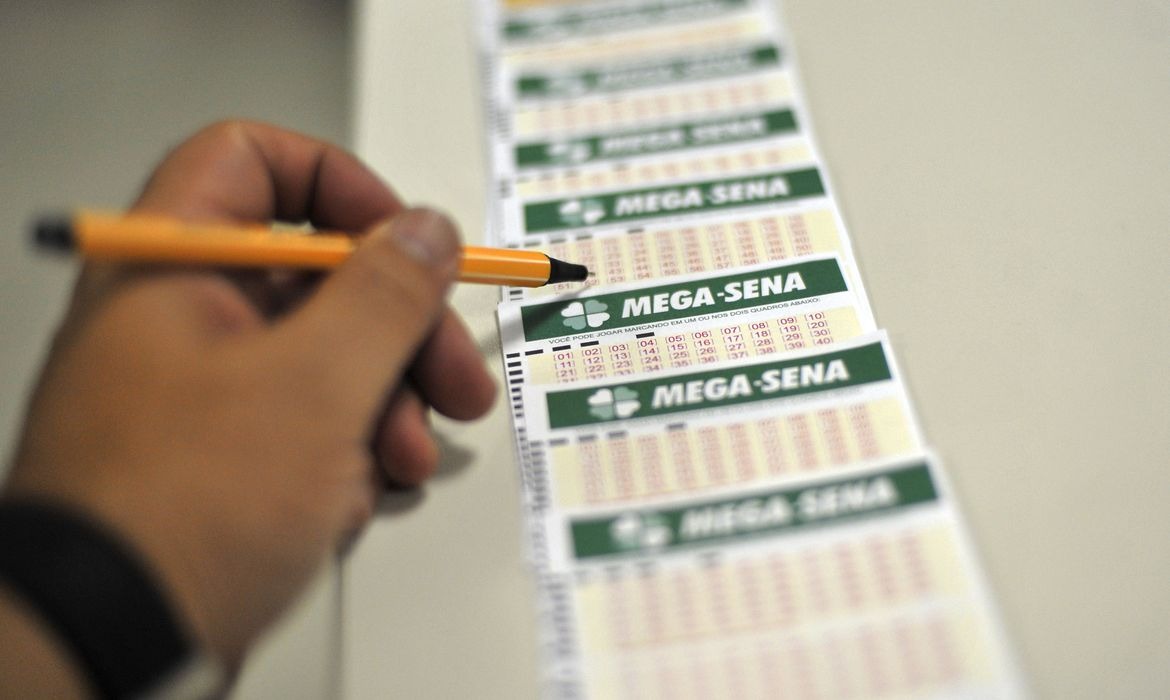 Mega-Sena de R$ 35 milhões: confira horário e como apostar