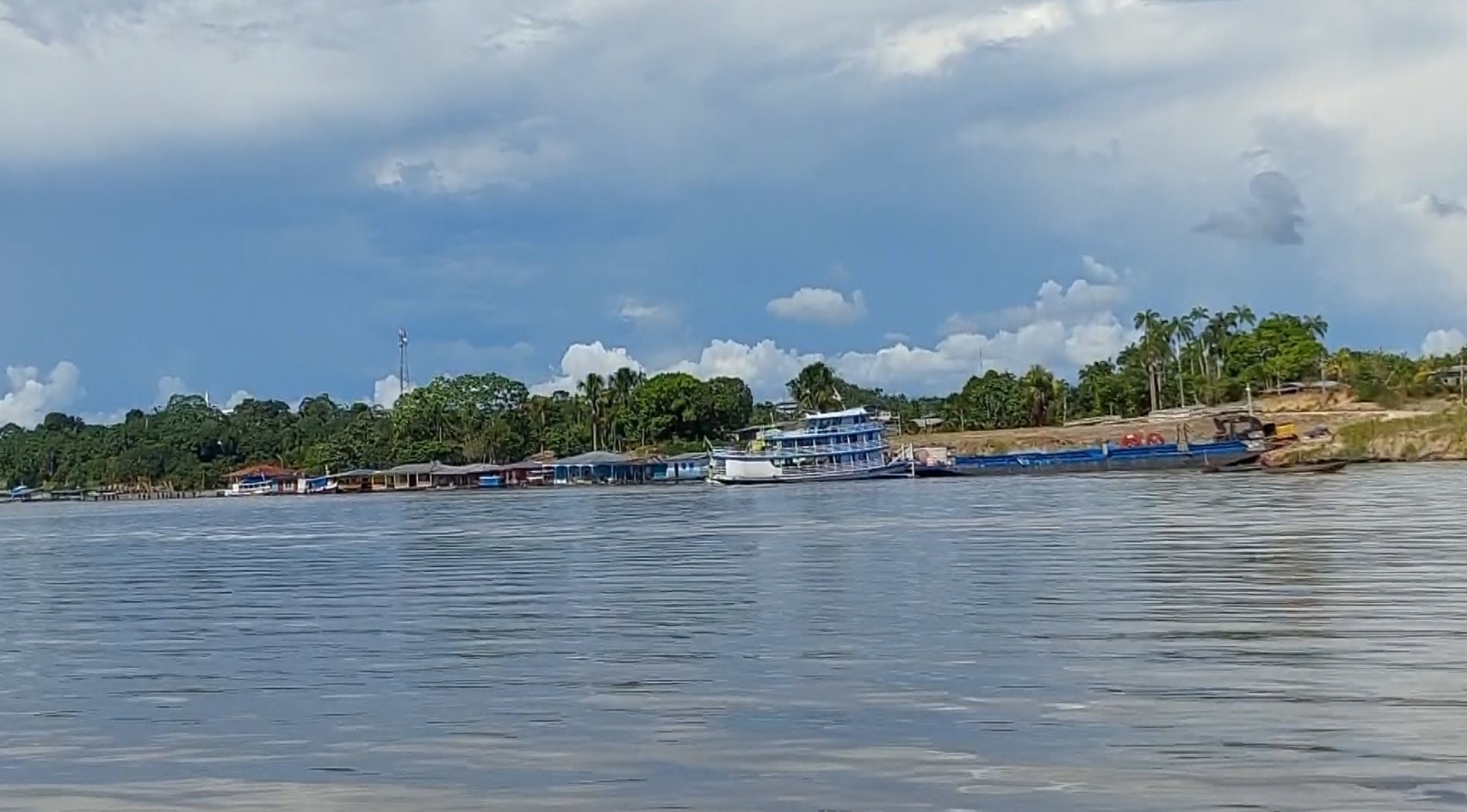 Estiagem no Amazonas aumenta desafios para comunidades ribeirinhas