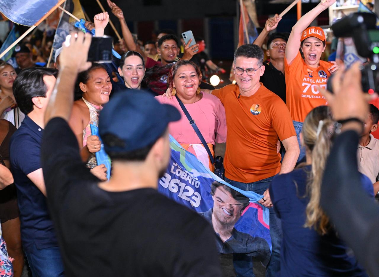 David Almeida defende desenvolvimento do interior durante agenda em Parintins