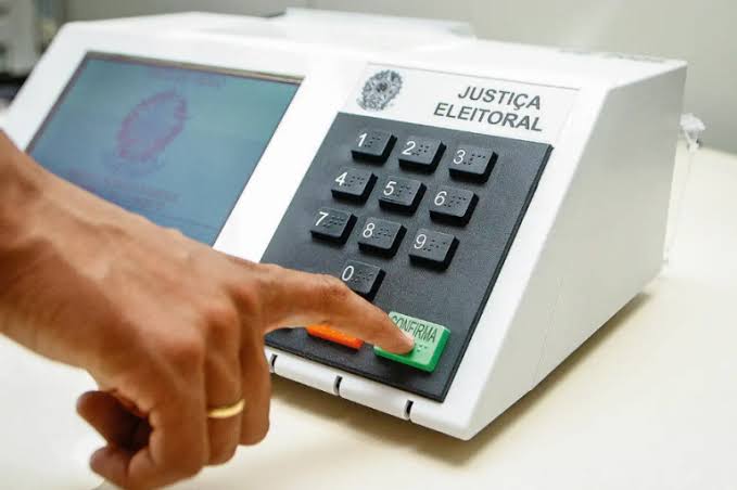 Aliança partidária fortalece candidatura governista para eleições de 2026
