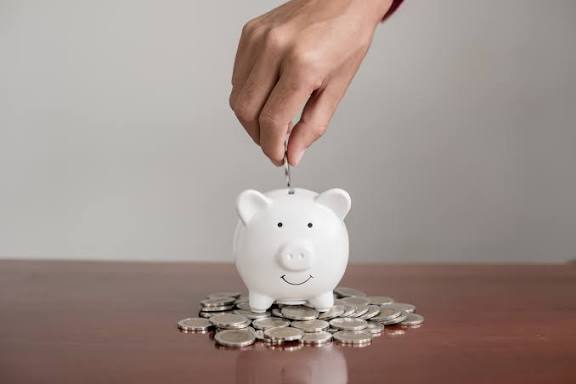 Depósitos na poupança caem 1,9% em julho de 2026