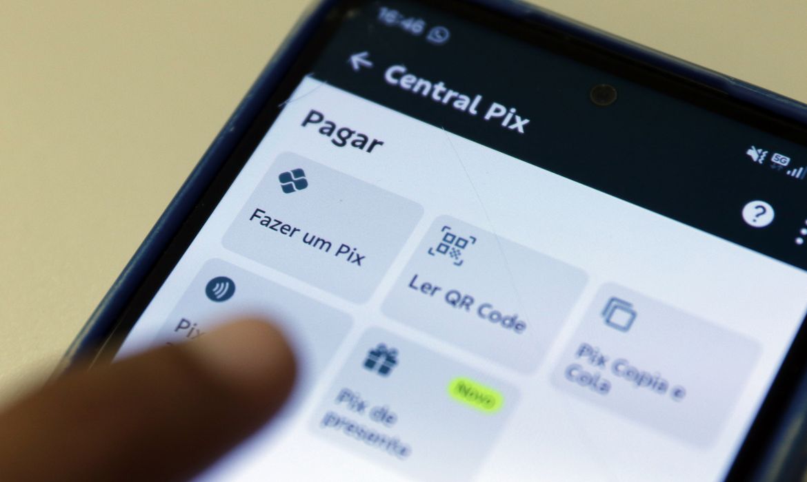 Banco Central amplia prazo do Pix e alerta para golpe contra comerciantes