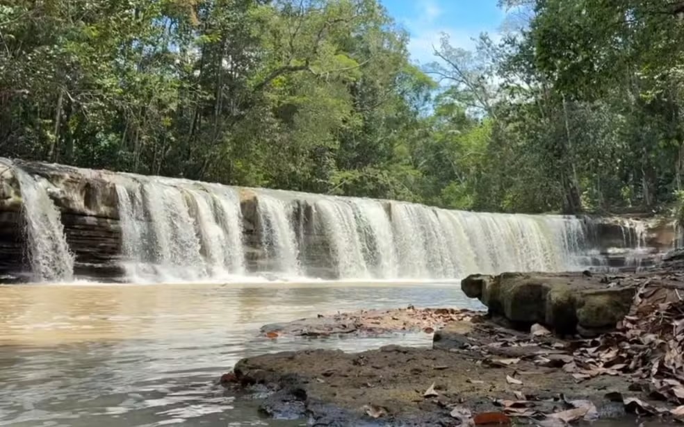 Possível dano ambiental é apurado após Cachoeira Natal ficar com água turva