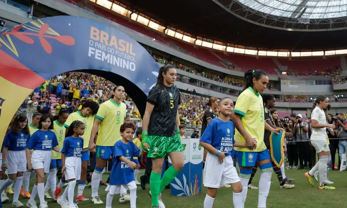 Futebol feminino: Brasil enfrenta Argentina e Japão em preparação para 2027
