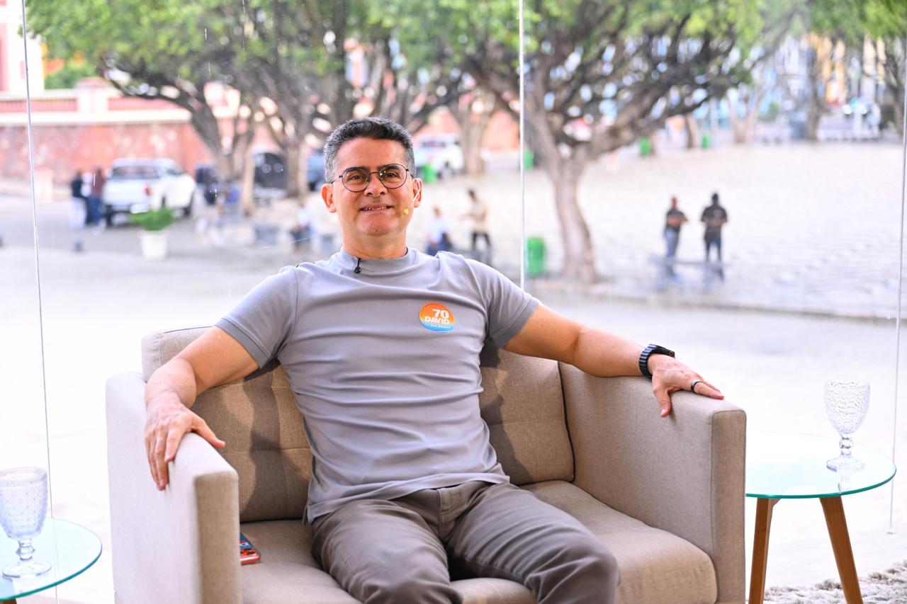 David Almeida defende valorização profissional para melhorar ensino no Amazonas
